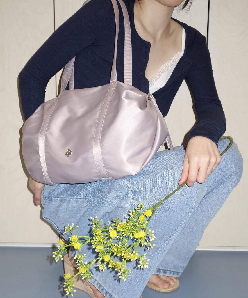 Heeari Aurora Shirred Duffle Bag_Lilac