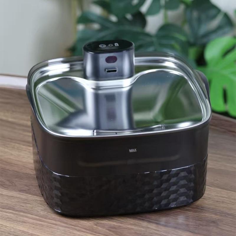 Transparent Black Large Capacity USB Powered Pet Water Fountain with flows System Cats Quiet Pump operations Easy to Design