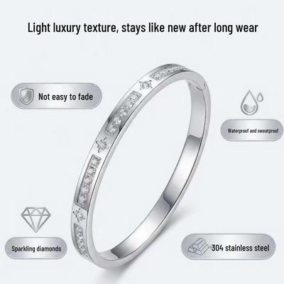 Simple Fashion Roman Numeral Titanium Steel Bracelet with Diamond Inlay for Women - Double Layer Buckle & Colorfast Design.