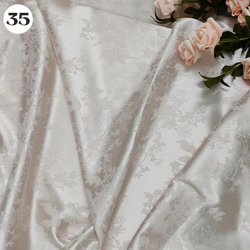 Vintage Kyselina octová Saténová látka Měkký vzor květinových větví Žakárová látka na Oblečení Šaty Sukni Cheongsam DIY Šití Textil