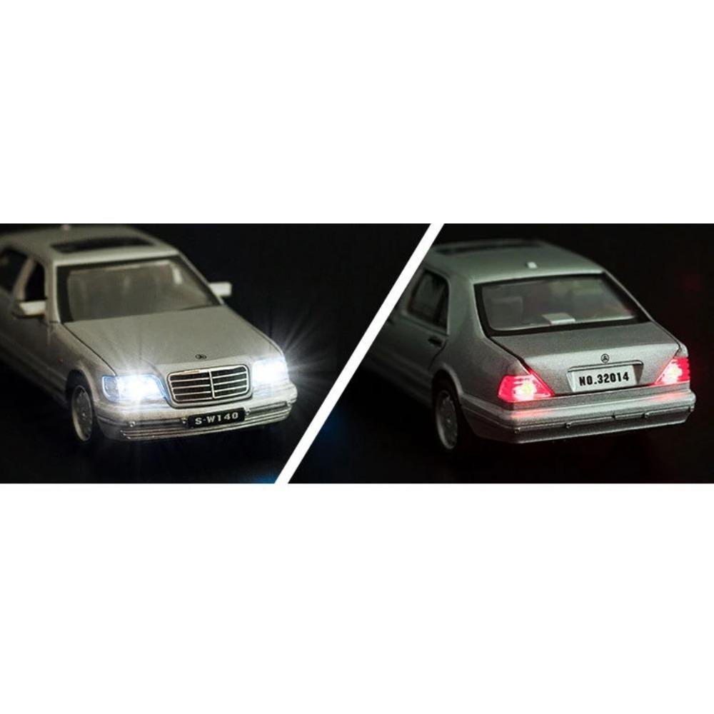 1/32 Mercedes-Benz W140 Classical Toy Car Model Diecast Alloy Miniature Sound & Light Pull Back 1:32 Collection Gift for Boy Kid