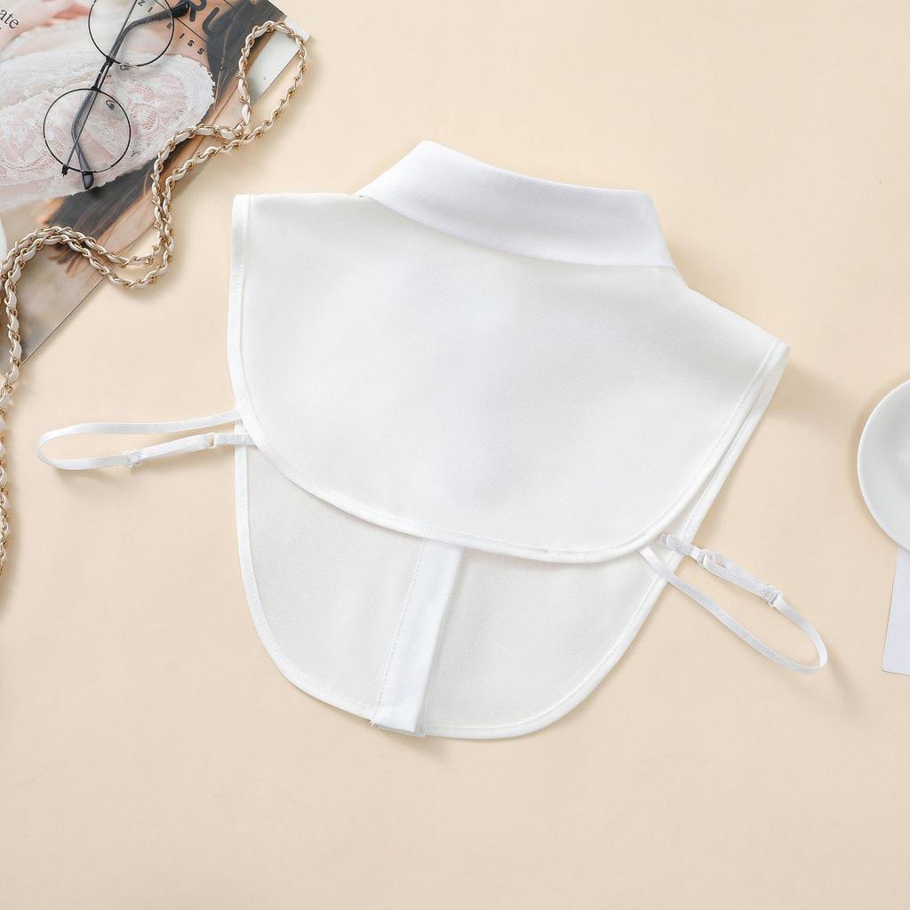 Eleganter mehrschichtiger Puppenkragen für Damen