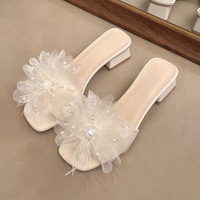 Mode Perle Spitze Blume Zehensandale Sommer Neu Quadratischer Zeh Offen Zehen Weiche Sohle Rutschfest Quadratischer Absatz Damen Cool Drag
