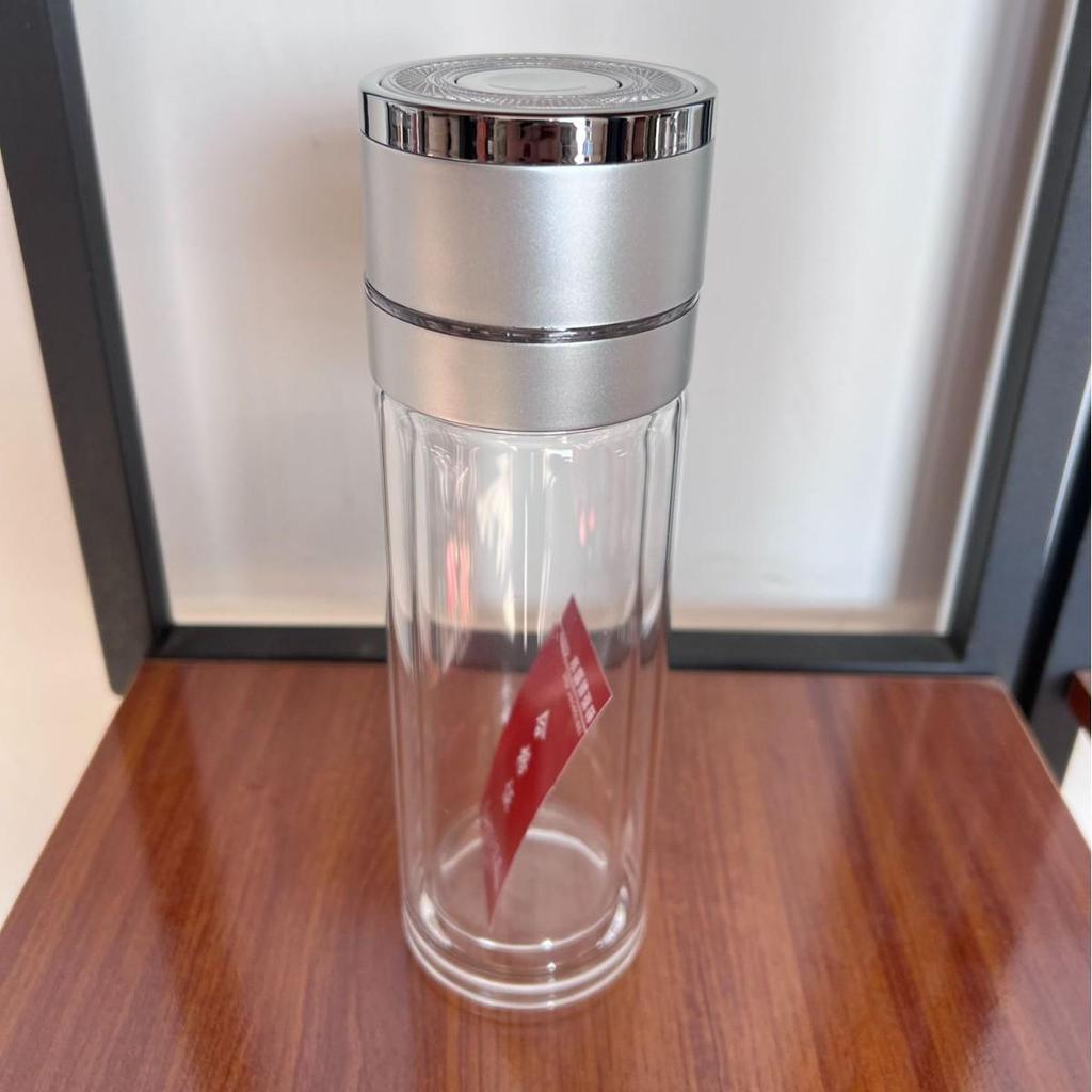 One-Touch Open Goose Egg Double-Layer Glass Cup: Anti-Scalding, High Borosilicate, Quick-Open Tea/Water Separation Cup