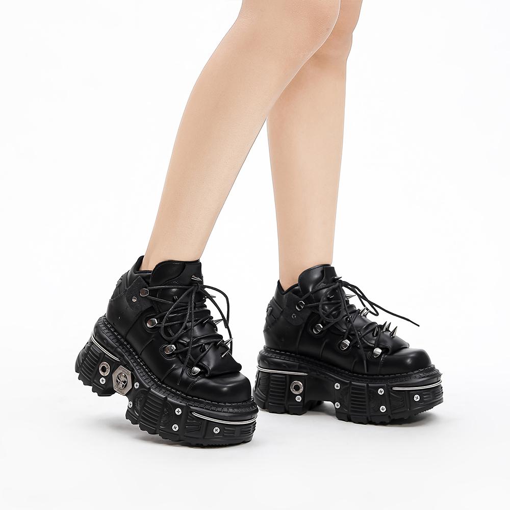 Gothic Ankle Rock Boots  Woman Metal Decor Platform Sneakers New Punk Style Women Shoes Lace up Shoes Comfortable Fashionable Daily Wear Footwear for