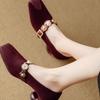Moda 2025 Wiosna i Jesień Nowe Niskie Obcasy Płytkie Wycięcie Okrągły Nosek Miękka Skóra Retro Odporne na Ścieranie Na Zewnątrz Damskie Buty