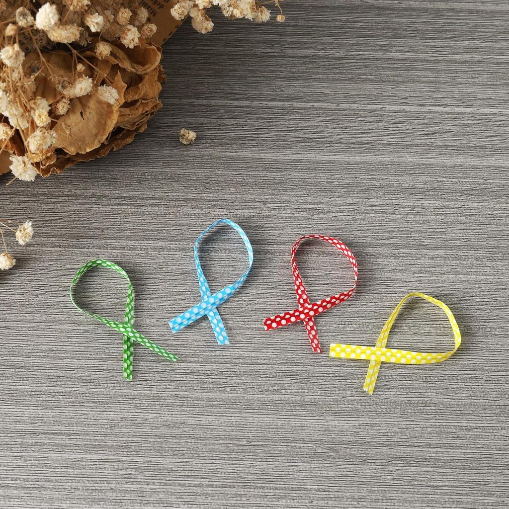 Polka-Dotted Bag Twist Ties 300 PCS 4" Durable Plastic Twist Ties with Dots for Kitchen & Bakery Packaging Mixed 8 Colors Bread Bags Ties for Candy