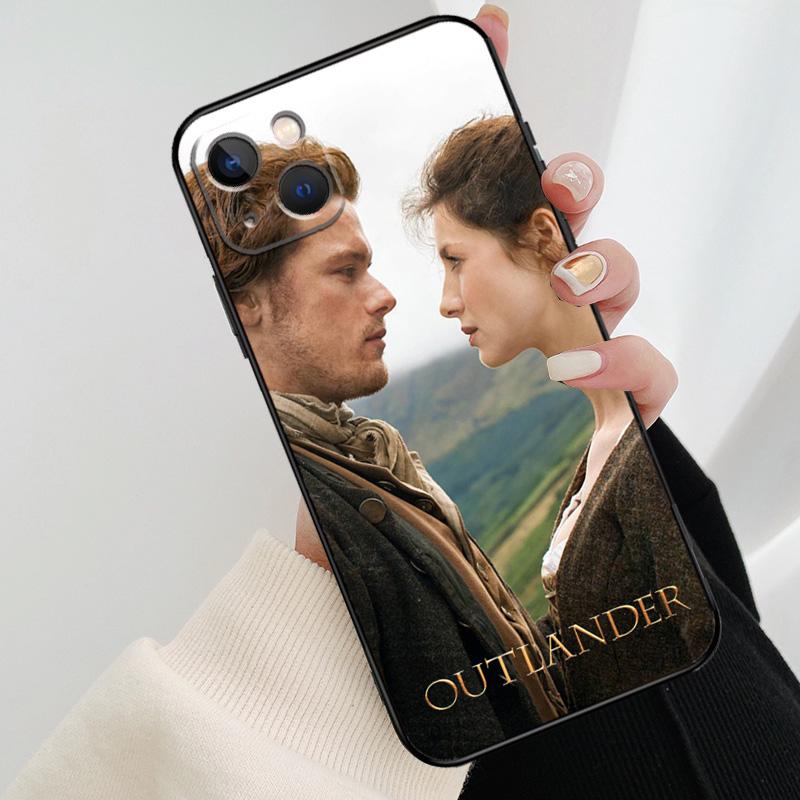 Outlander Jamie and Claire Phone Case For iPhone 17 Pro Max 16 15 14 11 12 13 Pro Max mini 15 16 Plus 16e 17 Air Cover