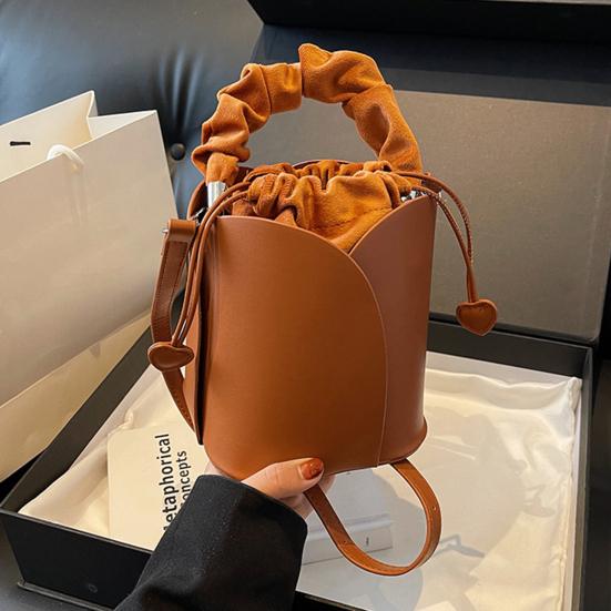 Dámská kabelka Petal Bucket Bag Vintage z umělé kůže se stahovací šňůrkou s nastavitelným popruhem, kabelka přes rameno, crossbody, na nákupy a do práce