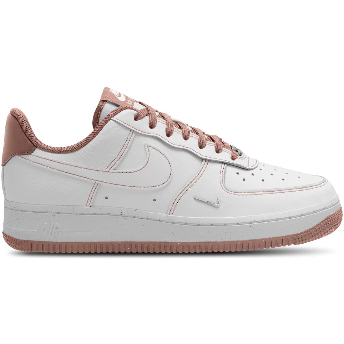 

Кроссовки Nike Air Force 1 Low 07 Mini Jewel Белые/Розовые (Женский)(IB6543-100) 36.5