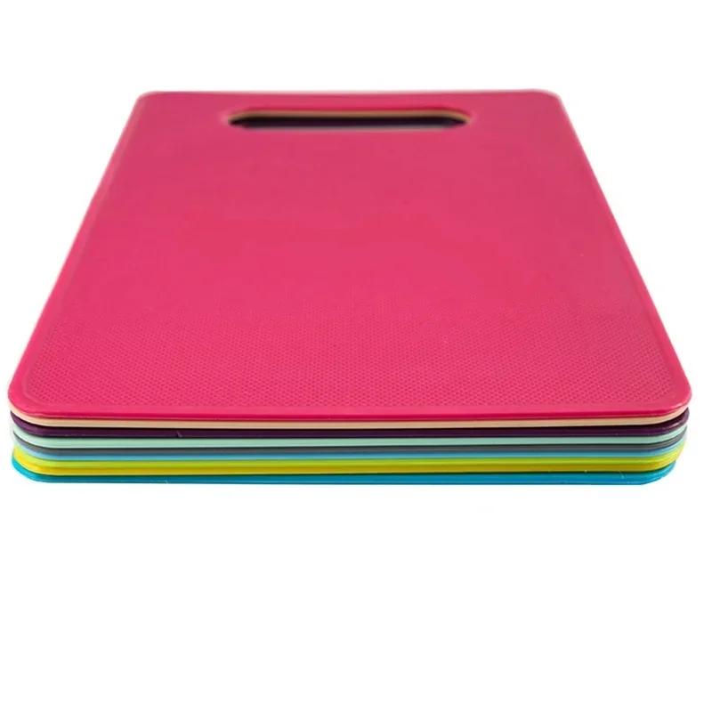 Reversible Plastic Cutting Board Non-slip Kitchen Mat for Meat and Vegetable Dishwasher Safe Chopping Board for Outdoor Camping