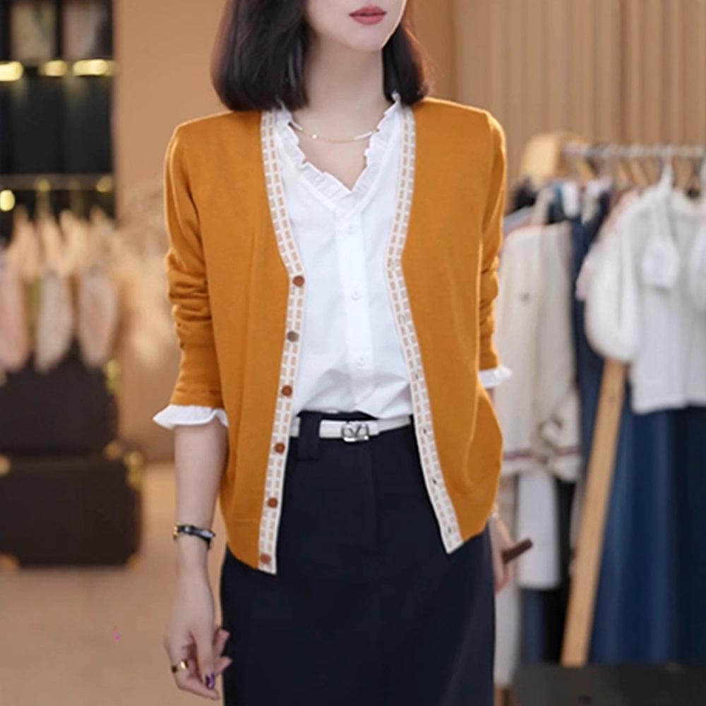 Luxury Knit Cardigan with Wood Ear Trim: Two-Piece Layered Women's Sweater for Autumn/Winter 2025