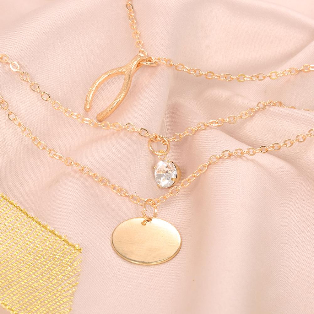 Classic Stacked Necklace, Fashionable Versatile And Sexy Multi-Layer Necklace, Wishing Bone Rhinestone Disc Pendant Neck Chain.