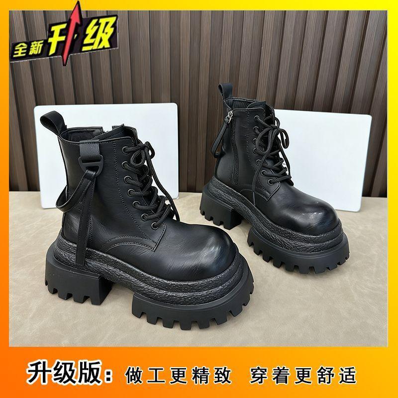 Korean Version of Versatile and Comfortable Women's Platform Short Boots, Small People Increase Their Height, Platform Martin Boots Women's 2025 Aut