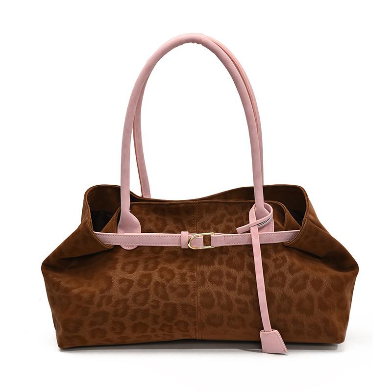 Large capacity tote bag women's new retro high-end leopard print fashion versatile shoulder armpit bag