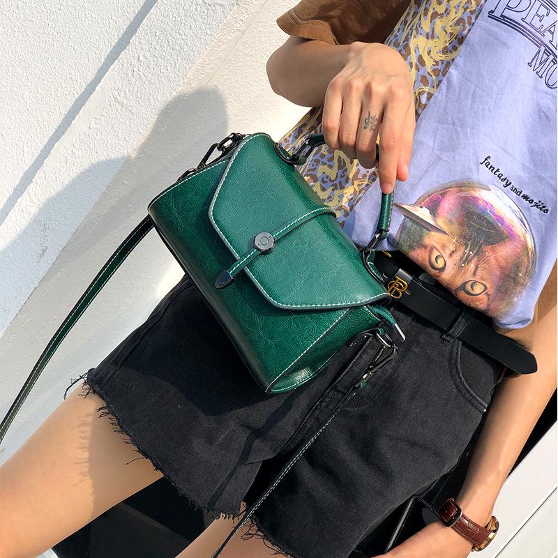 Borsa a mano da donna di alta gamma retrò 2025: Design di Nicchia, Borsa a Spalla e a Tracolla Versatile