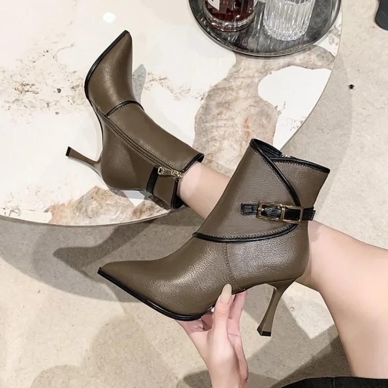 Autumn and Winter Vintage Fabric Splicing Pointed Side Zipper with Fine Heel Belt Buckle Fashion Short Boots for Women  34-40