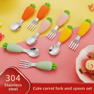 Set Cucchiaio Forchetta per Bambino in Acciaio Inossidabile 304 e Silicone - Manico Corto, Grado Alimentare, Stoviglie Sicure per Bambini per l'Allenamento del Bambino.