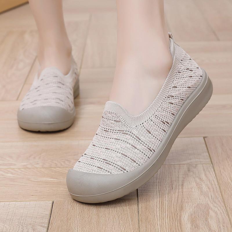 Shoes Women's Summer Breathable New Walking Shoes Soft-soled Non-slip Single Shoes Casual and Comfortable One-pedal Mother Shoes