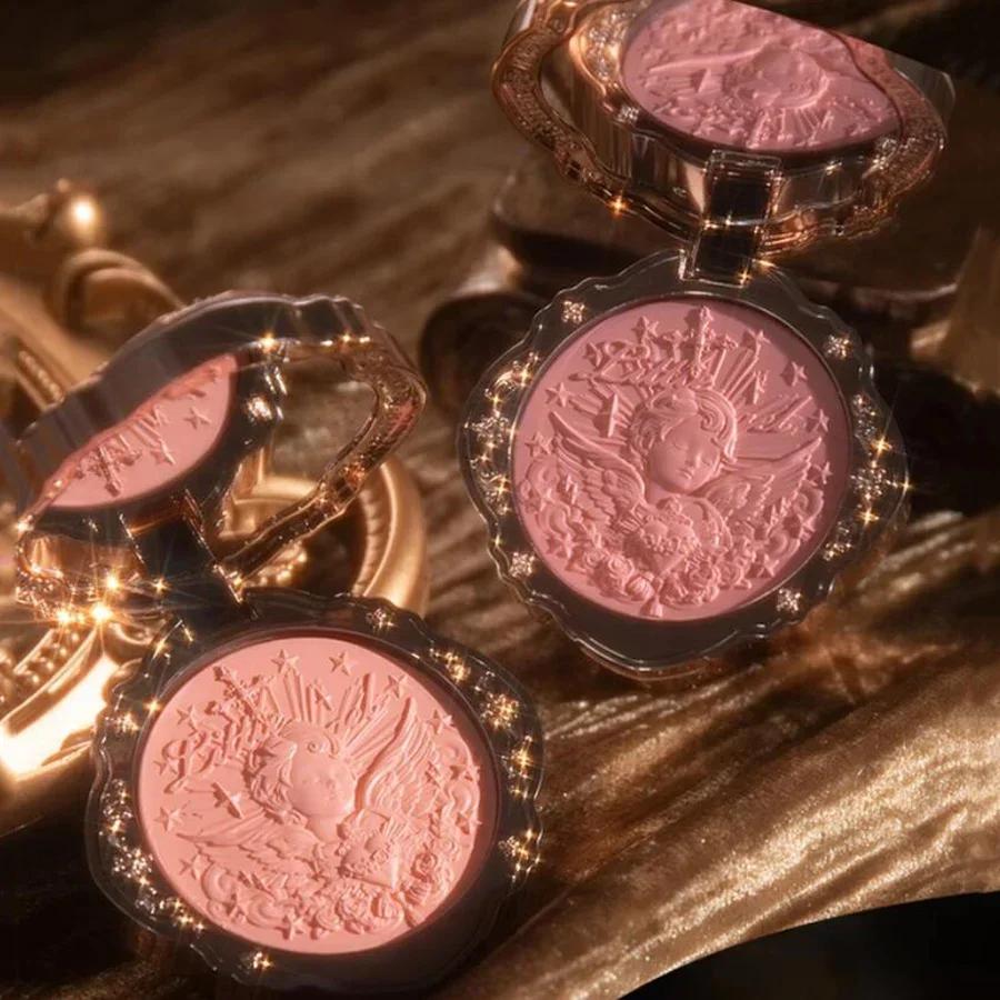 Flower Knows Little Angel Blushes Lehký, hladký, dlouhotrvající celodenní zvýrazňující make-up na obličej Korejský krém na tvářenky