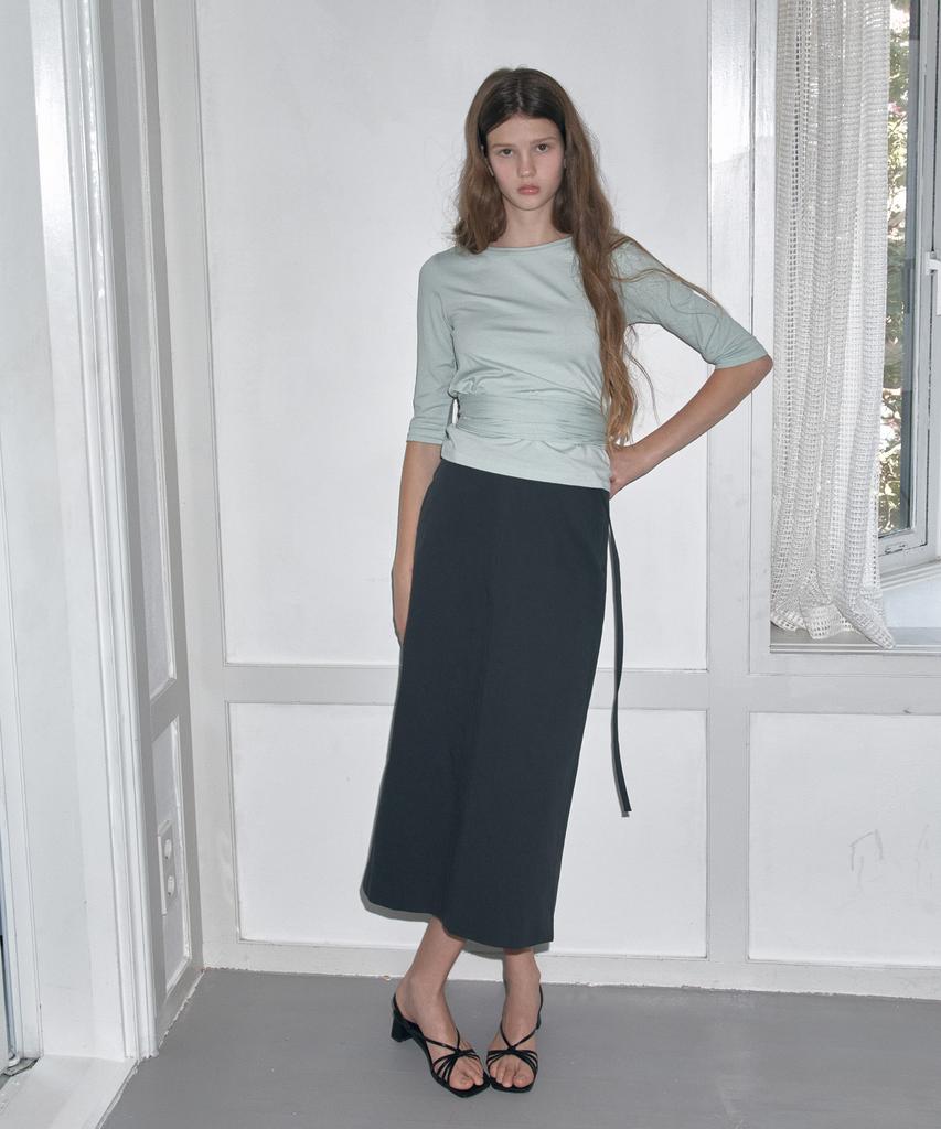 Soire Long H-Line Cotton Skirt - Charcoal