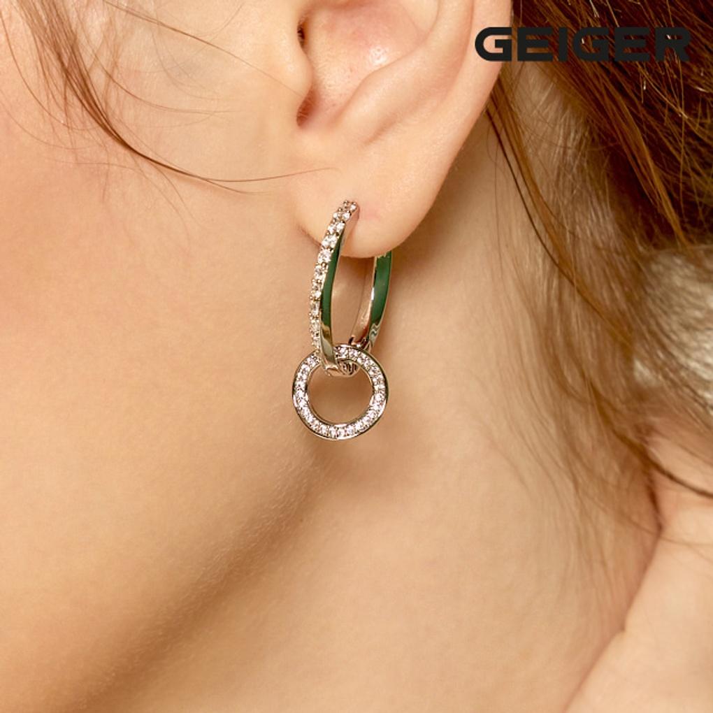 Circle Q One-Touch Silver Earrings GISVEE107