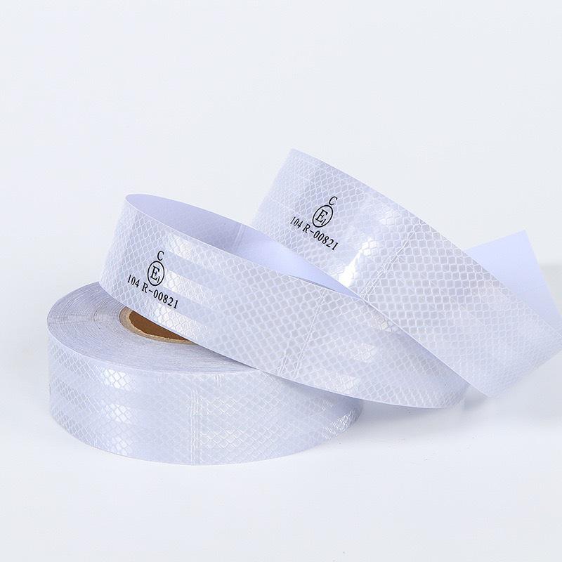 European Standard High-Visibility Night Traffic Reflective Tape for Cars and Trucks