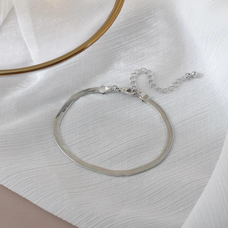 4pcs Punk Curb Cuban Chain Bracelets Set for Women Simple Thick Gold Color Charm Bracelets Fashion Jewelry Accessories New