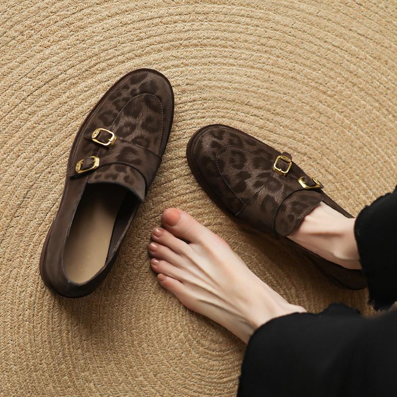 

Французские ретро туфли-лодочки с леопардовым принтом женские 2025 весна и осень новые маленькие кожаные туфли слипоны женские туфли на низком каблуке лоферы 40