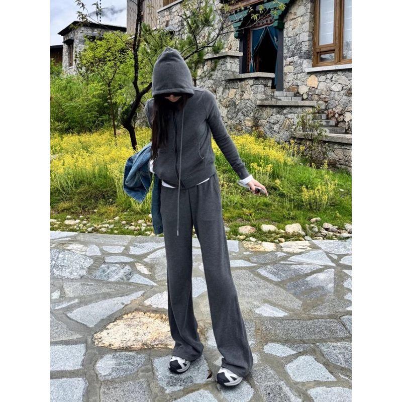 

European Station Sports Suit 2025 Early Spring Clothes New Arrival European Goods Hooded Sweatshirt Straight-Leg Pants Two-piece Set Women Section 5566 Classy gray regular Suit S