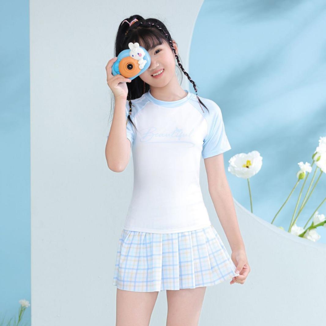 

Girls Cute Sunscreen Quick-Dry Swimsuit - Split Short-Sleeve One Size (Ages 6-14)