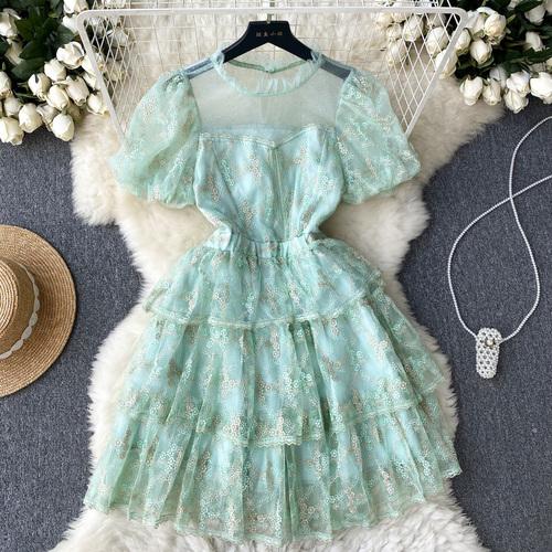 Summer Lace Hook Flower Embroidered Bubble Sleeve Dress for Womenfashion Slim Waist Dress Female A-line Cake Party Retro Dress