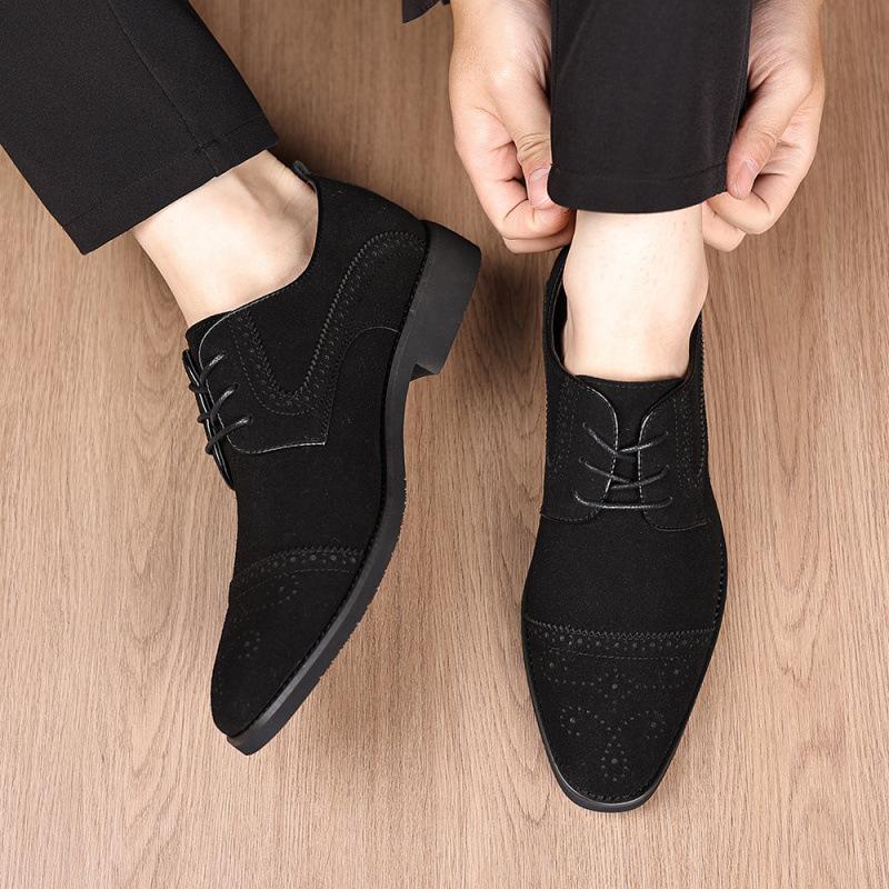 Spring matte leather fashion men's casual pointed leather shoes one pedal foot cover hair stylist Korean version tide shoes increase height
