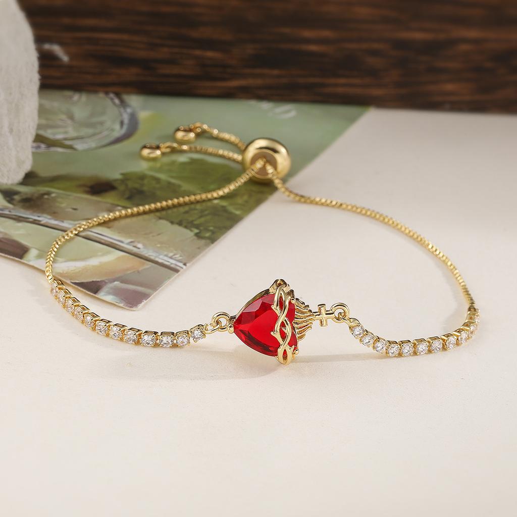 NEWBUY New Arrival Bling Bling Cubic Zirconia Chain Red Crystal Heart Charm Bracelets For Women Party Jewelry