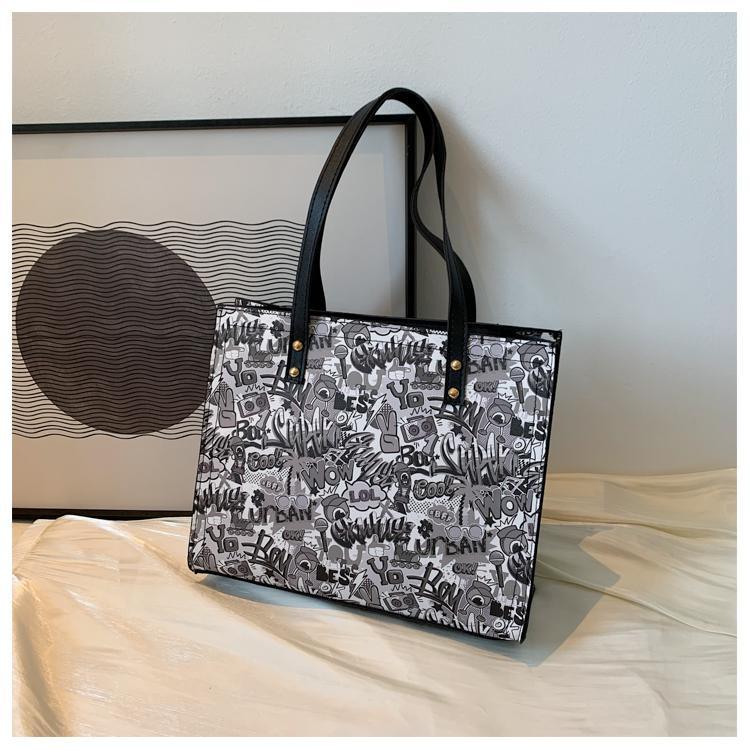 tote bag trendy
