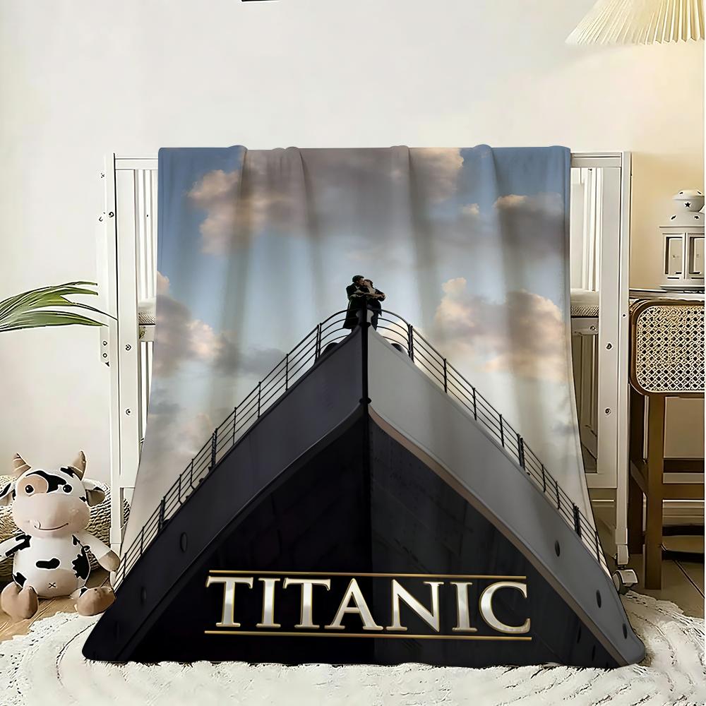 Classic love movies Titanic Throw 240g Flannel Blanket Lightweight Soft Skin-friendly Summer Thin Throw Blanket 75x90cm