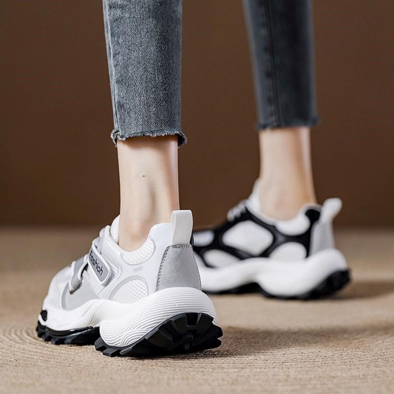 

2025 New Men s and Women s Low-cut Breathable Casual Sports Shoes Designer Men s and Women s Thick-soled Couple Sports Shoes 35 чёрный