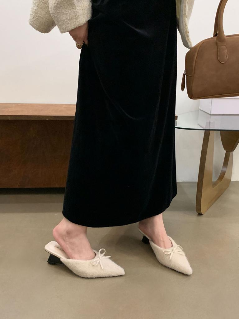 2025 Mao Mao High-heeled Slippers Women's Outerwear Bow Design Sense Lamb Wool French Wedge Heel Plush Bag Head Half Slippers