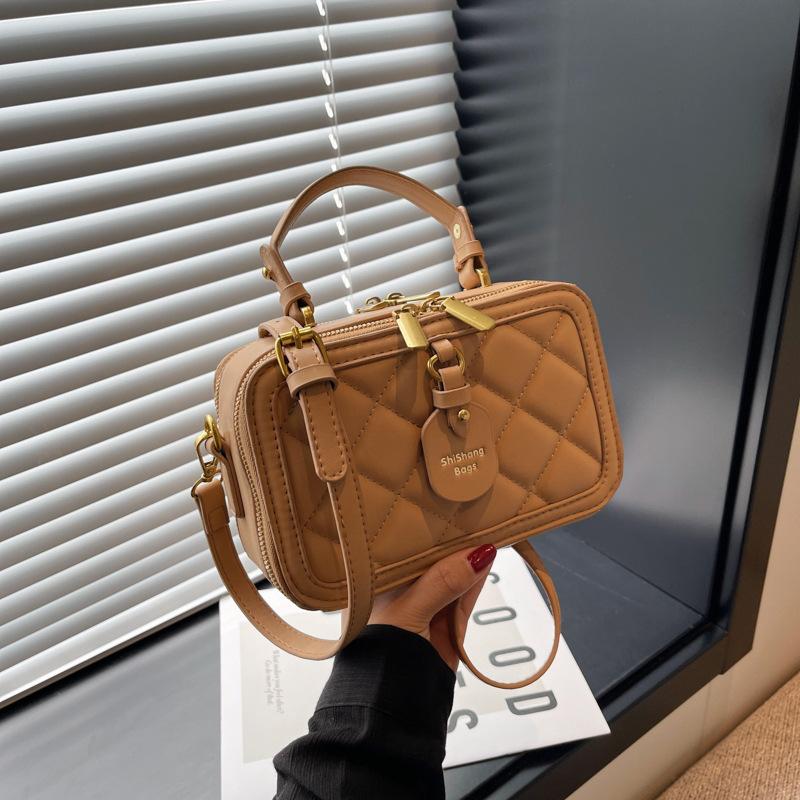 Rhombus embroidery thread small bag women's new popular versatile messenger bag fashionable portable small square bag