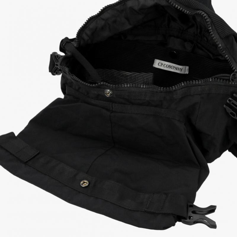 C.p. Company Crossbody Sling Bag Embroidered Logo 19cmac194a 110188g