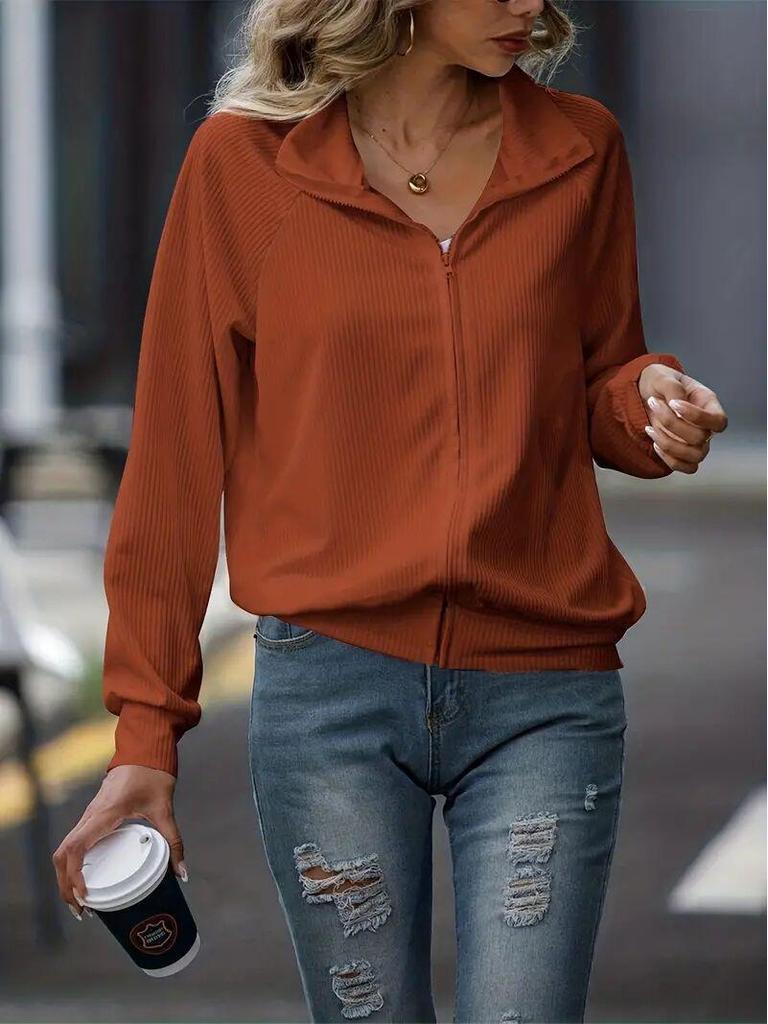 Women's Casual Autumn/Winter Knitted Jacket – Solid Color, Long Sleeve, Loose Fit, Zipper Closure.