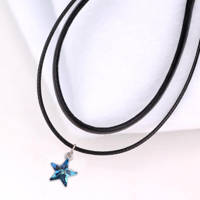 

Simplistic Dual Layer Heart Shaped Crystal Choker Necklace For Women With Elegant Design