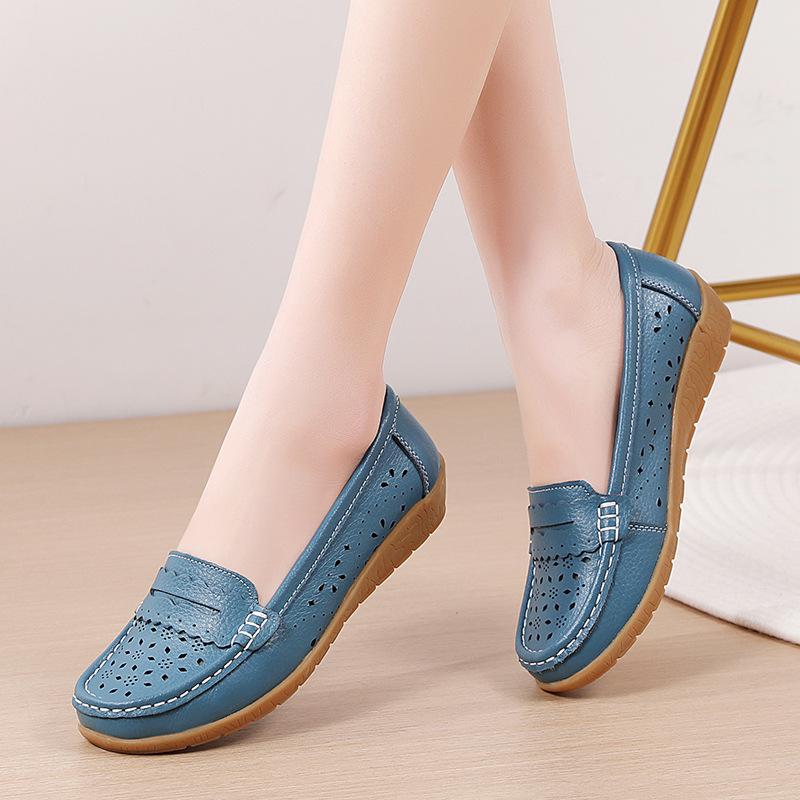 Spring new hollowed-out leather shoes medium and old women's single shoes, female real soft-soled wedges