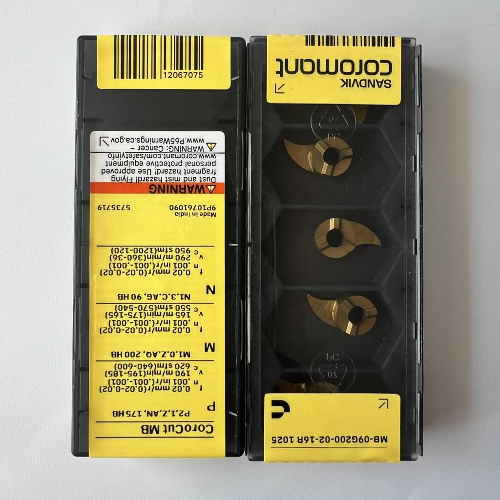 Sandvik / MB-09G200-02-16R 1025 / Original Swedish Hard Alloy Blade 5 Pcs