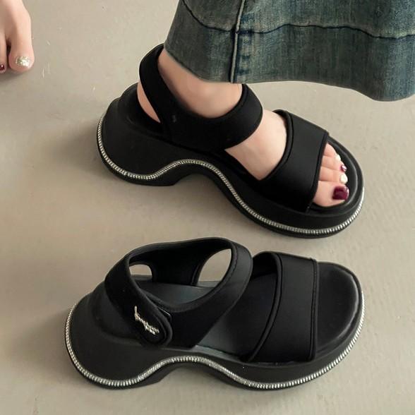 Increase the height of the open-toe word with sandals women's fashion platform 2025 summer new Velcro versatile beach shoes sandals