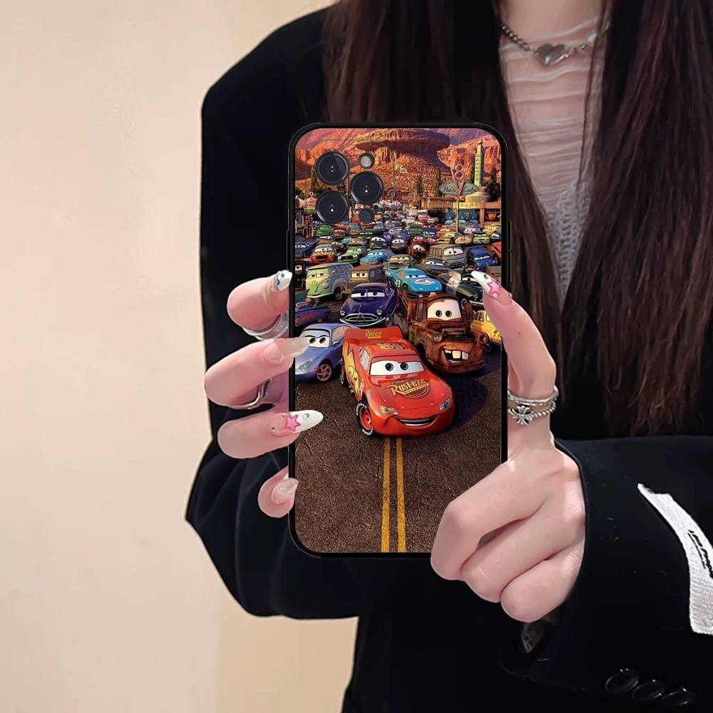 Popular Cartoon L-lightningS M-mcQueen Phone Case For IPhone 16 15 14 11 12 13 Mini Pro XS Max Cover 6 7 8 Plus X Funda Shell