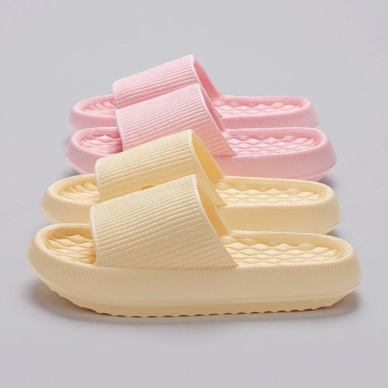 Fashion Platform Cloud Slippers Women Summer 2024 Lightweight Soft Sole Platform Sandalias De Mujer Casual Non-slip Beach Shoes Slides