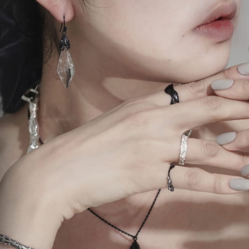 Tomorrowobject Breeze In the Frame. Ring 03