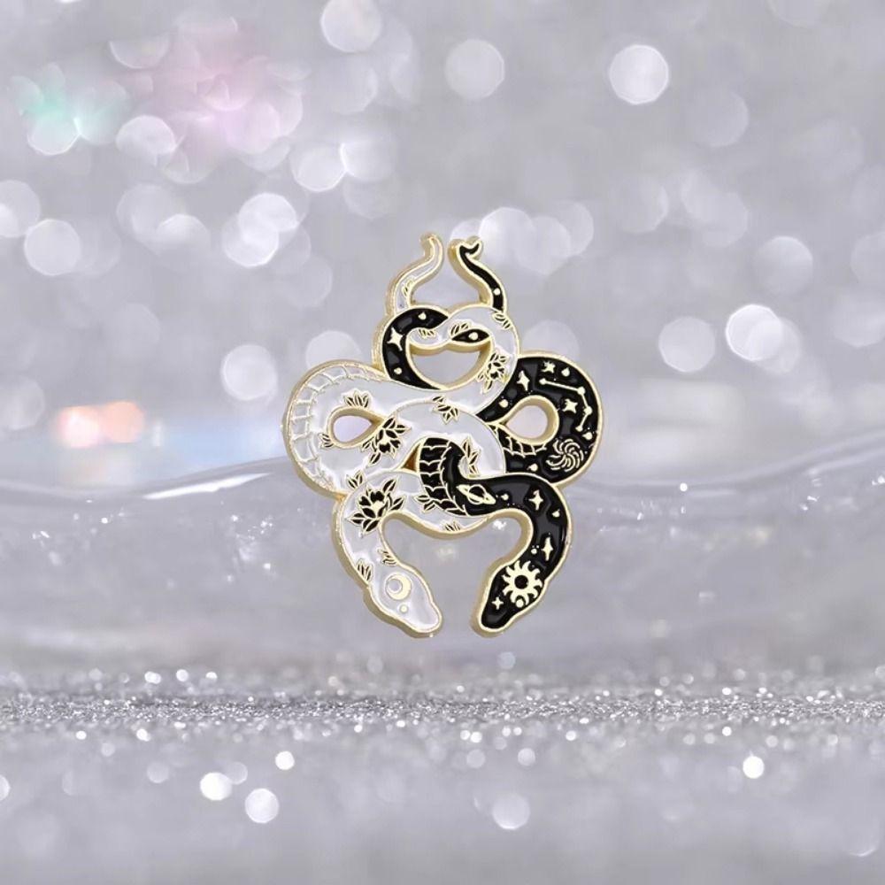 Sun Moon Snake Black White Snake Winding Brooch Gothic Animal Snake Lapel Pin Jewelry Gifts