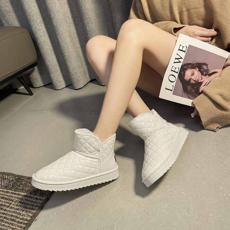 Snow boots women's shoes winter new winter velvet thickened warm cotton shoes waterproof short boots women